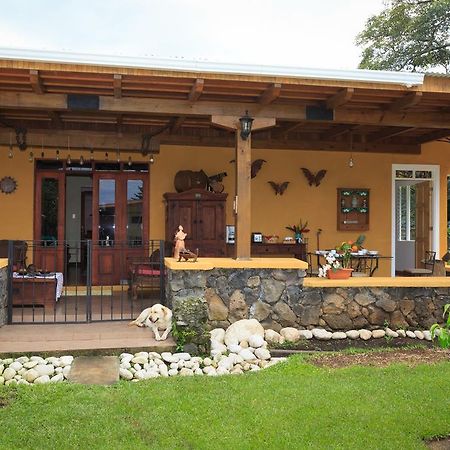 Bed and Breakfast Airport Rio Segundo Studio Алахуела Екстер'єр фото